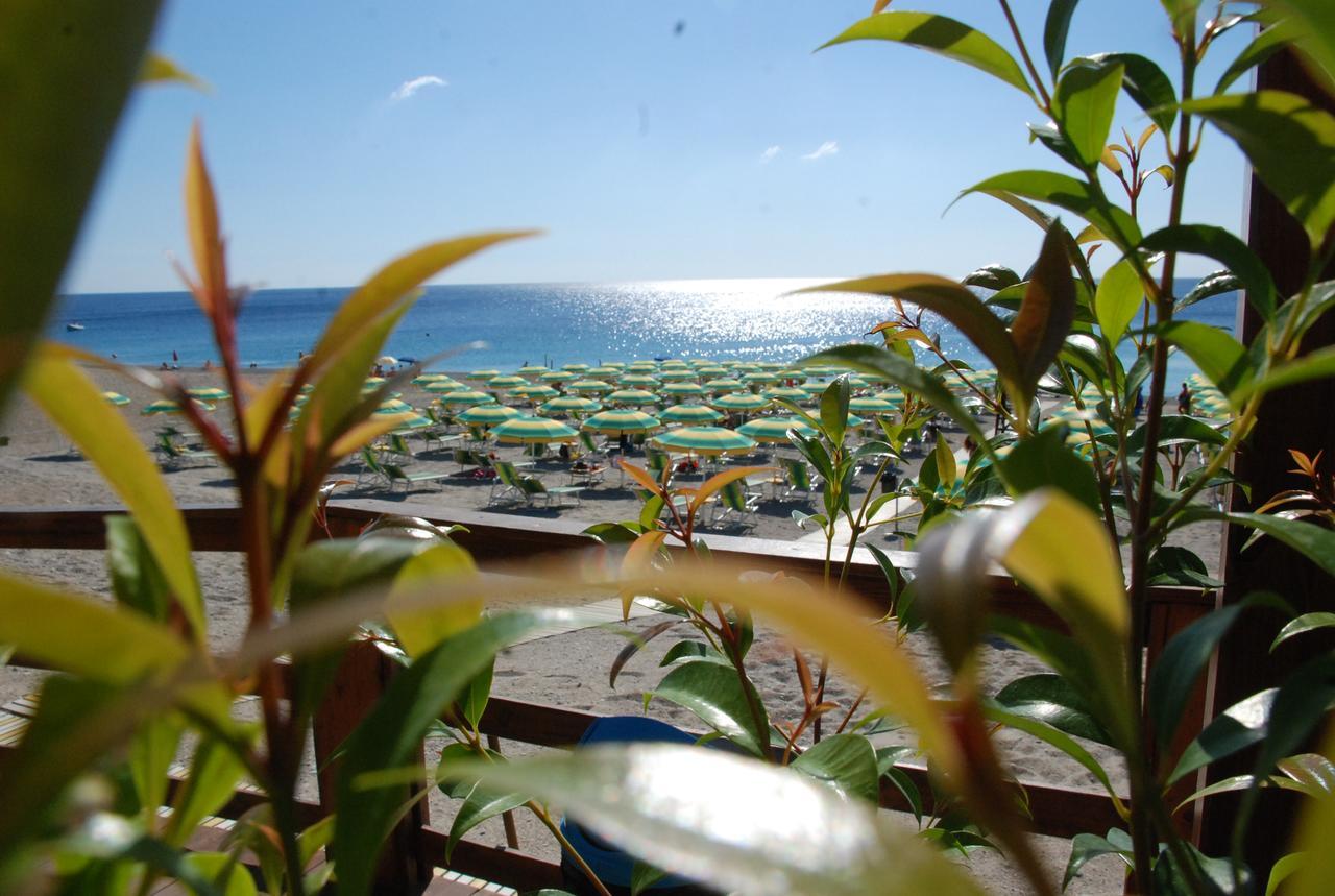Park Hotel Mirabeau Montepaone Zewnętrze zdjęcie